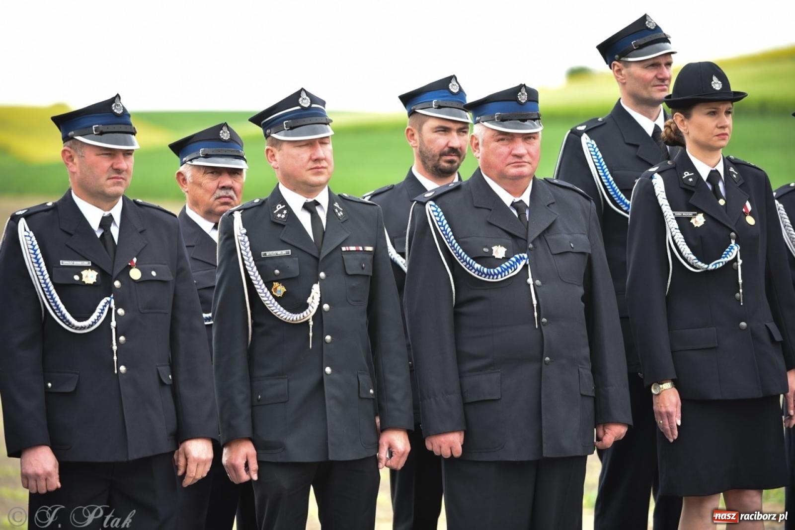 Zdjęcie w galerii na portalu naszraciborz.pl: 100-lecie OSP Gamów. Wręczono odznaczenia i poświęcono tablicę pamiątkową wiadomości z regionu