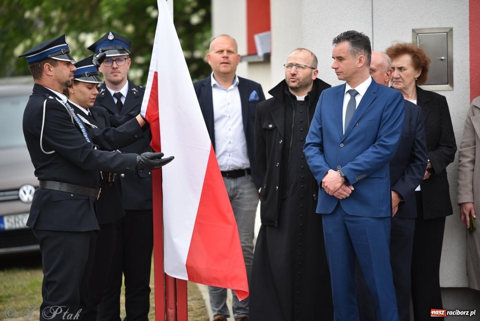 Zdjęcie w galerii na portalu naszraciborz.pl: 100-lecie OSP Gamów. Wręczono odznaczenia i poświęcono tablicę pamiątkową wiadomości z regionu