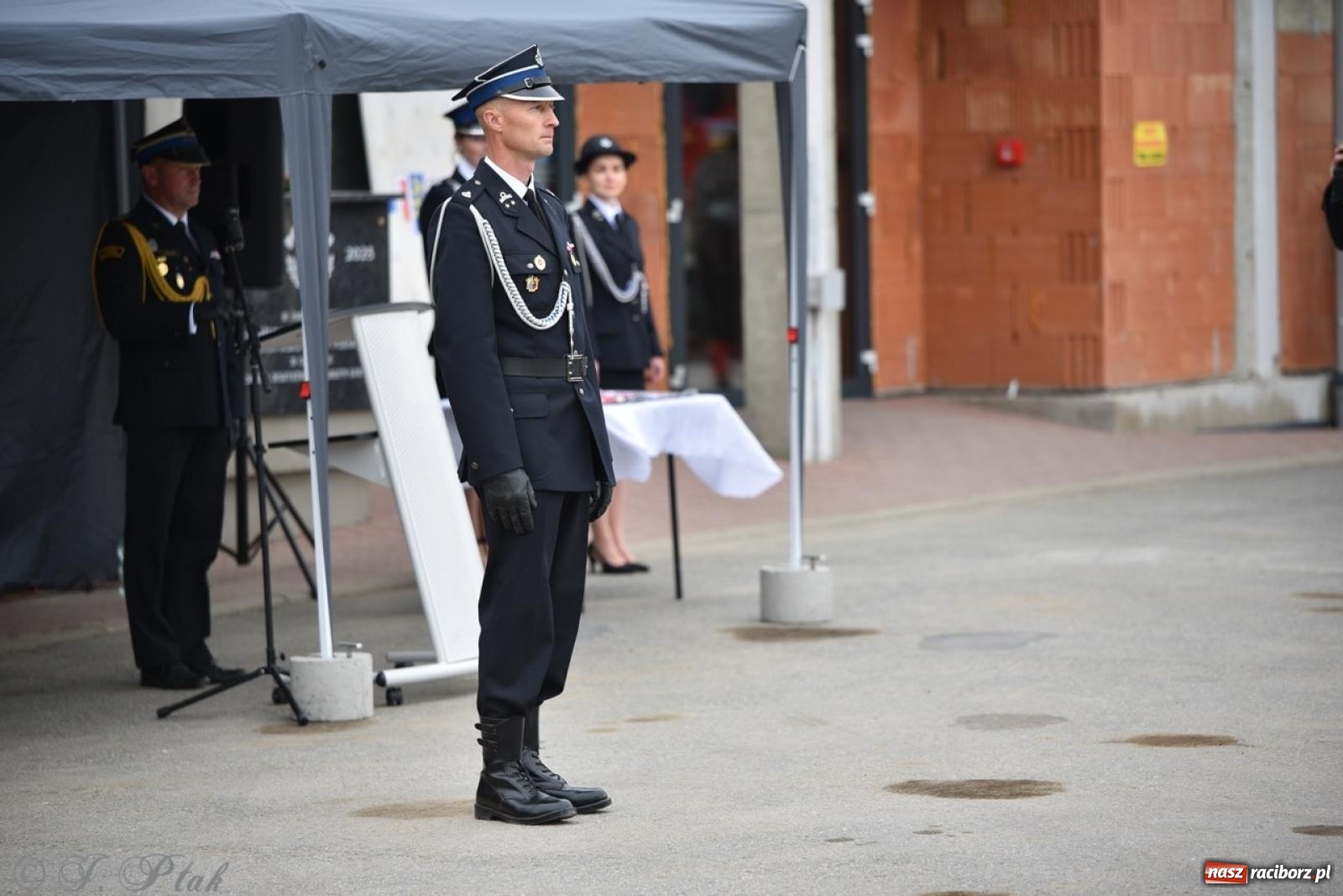 Zdjęcie w galerii na portalu naszraciborz.pl: 100-lecie OSP Gamów. Wręczono odznaczenia i poświęcono tablicę pamiątkową wiadomości z regionu