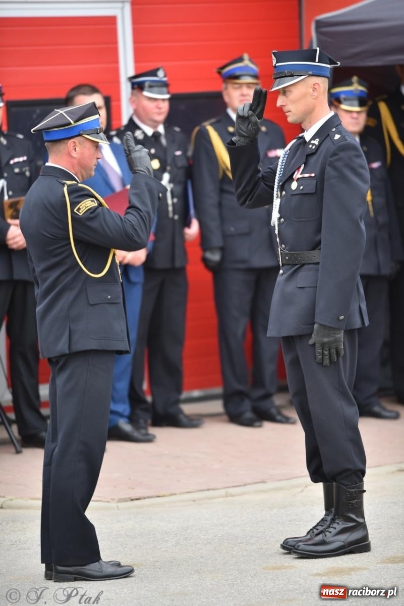 Zdjęcie w galerii na portalu naszraciborz.pl: 100-lecie OSP Gamów. Wręczono odznaczenia i poświęcono tablicę pamiątkową wiadomości z regionu