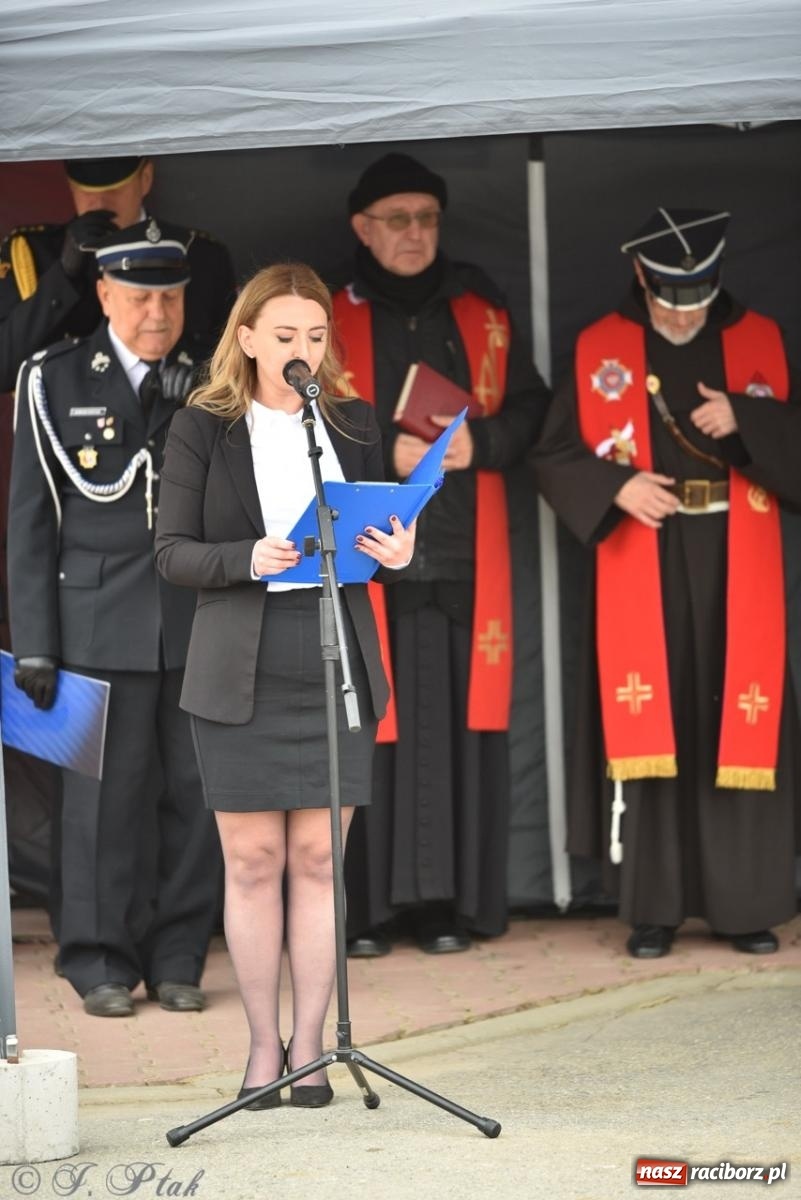 Zdjęcie w galerii na portalu naszraciborz.pl: 100-lecie OSP Gamów. Wręczono odznaczenia i poświęcono tablicę pamiątkową wiadomości z regionu