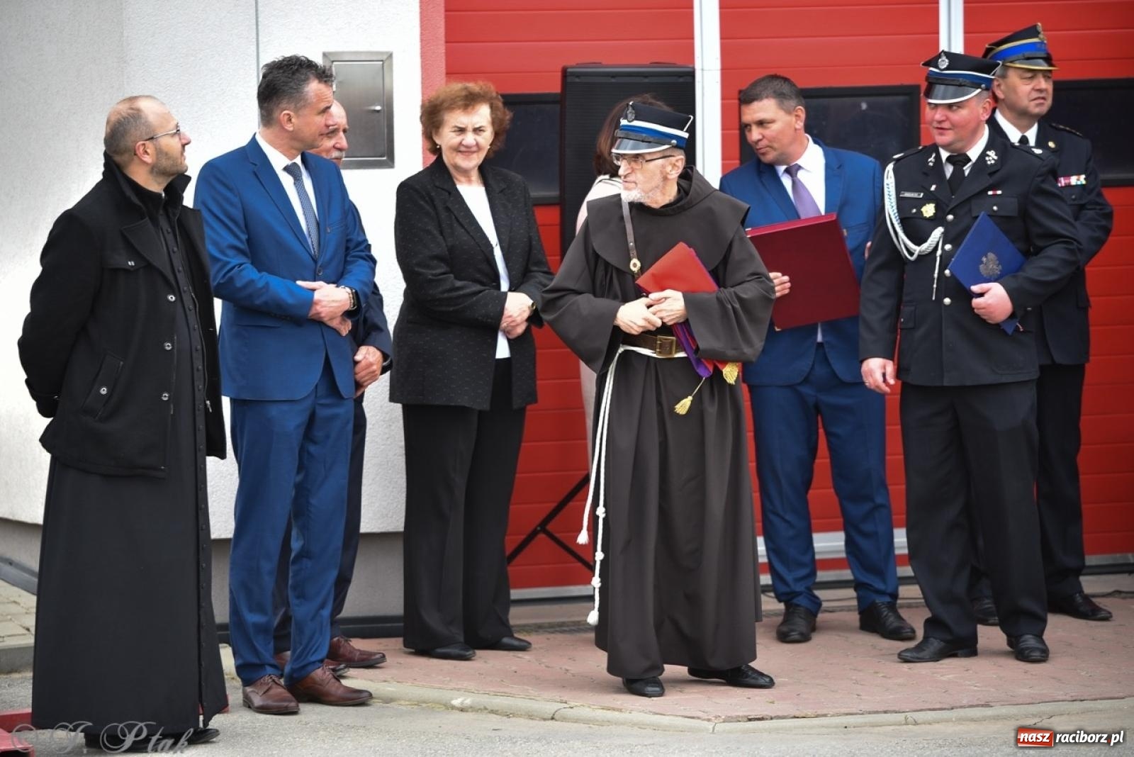 Zdjęcie w galerii na portalu naszraciborz.pl: 100-lecie OSP Gamów. Wręczono odznaczenia i poświęcono tablicę pamiątkową wiadomości z regionu