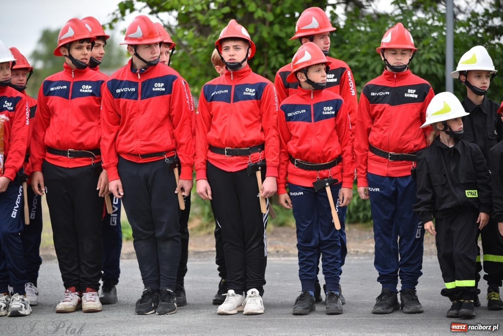 Zdjęcie w galerii na portalu naszraciborz.pl: 100-lecie OSP Gamów. Wręczono odznaczenia i poświęcono tablicę pamiątkową wiadomości z regionu