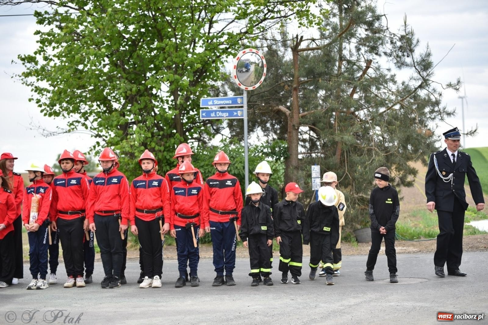 Zdjęcie w galerii na portalu naszraciborz.pl: 100-lecie OSP Gamów. Wręczono odznaczenia i poświęcono tablicę pamiątkową wiadomości z regionu