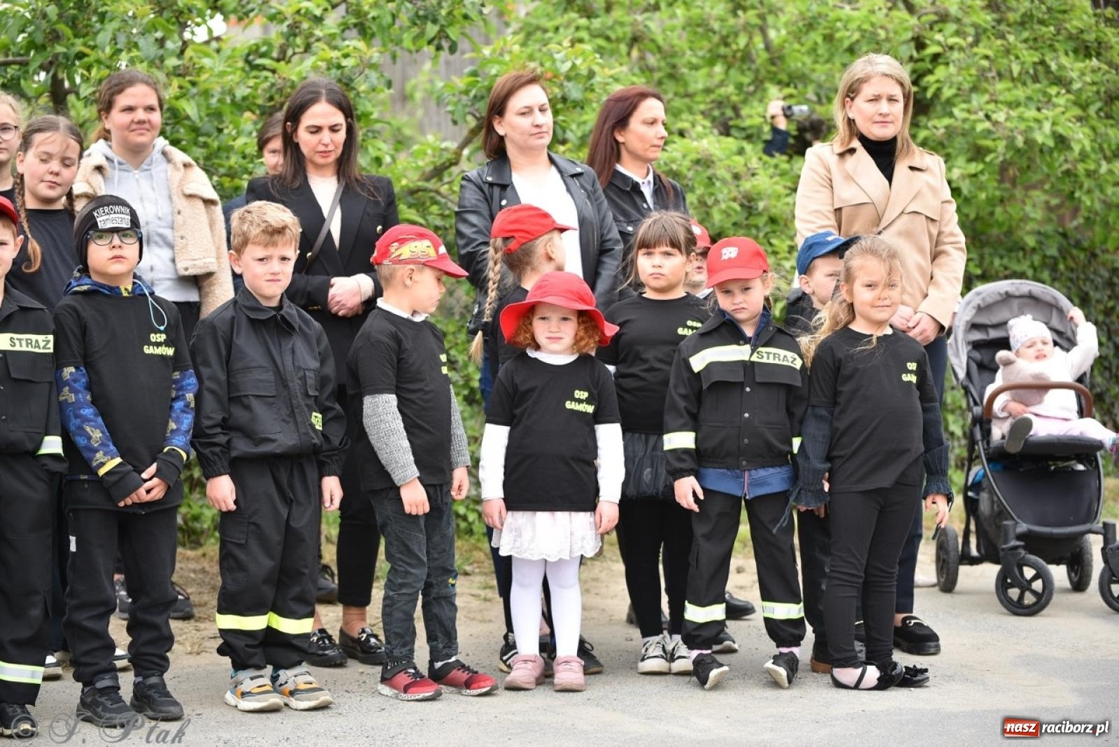Zdjęcie w galerii na portalu naszraciborz.pl: 100-lecie OSP Gamów. Wręczono odznaczenia i poświęcono tablicę pamiątkową wiadomości z regionu