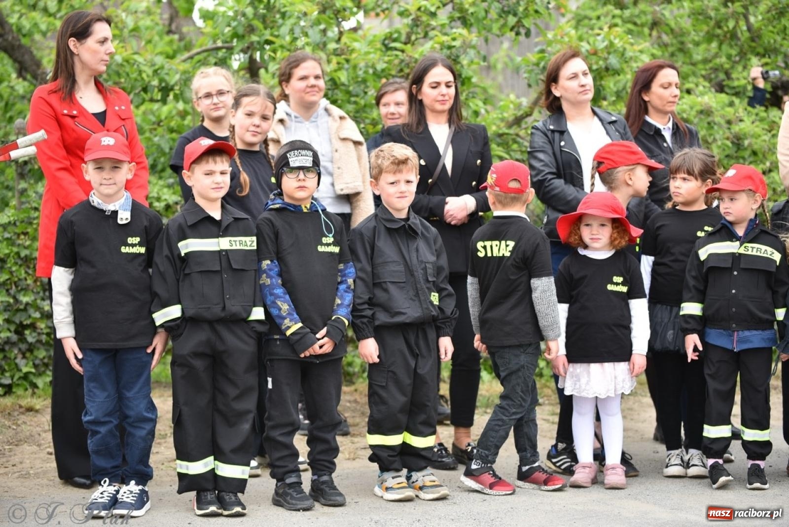 Zdjęcie w galerii na portalu naszraciborz.pl: 100-lecie OSP Gamów. Wręczono odznaczenia i poświęcono tablicę pamiątkową wiadomości z regionu