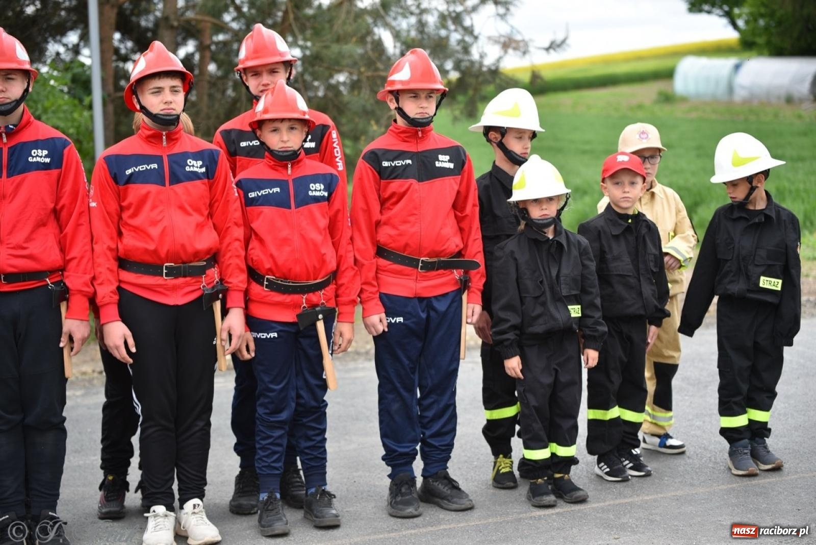 Zdjęcie w galerii na portalu naszraciborz.pl: 100-lecie OSP Gamów. Wręczono odznaczenia i poświęcono tablicę pamiątkową wiadomości z regionu