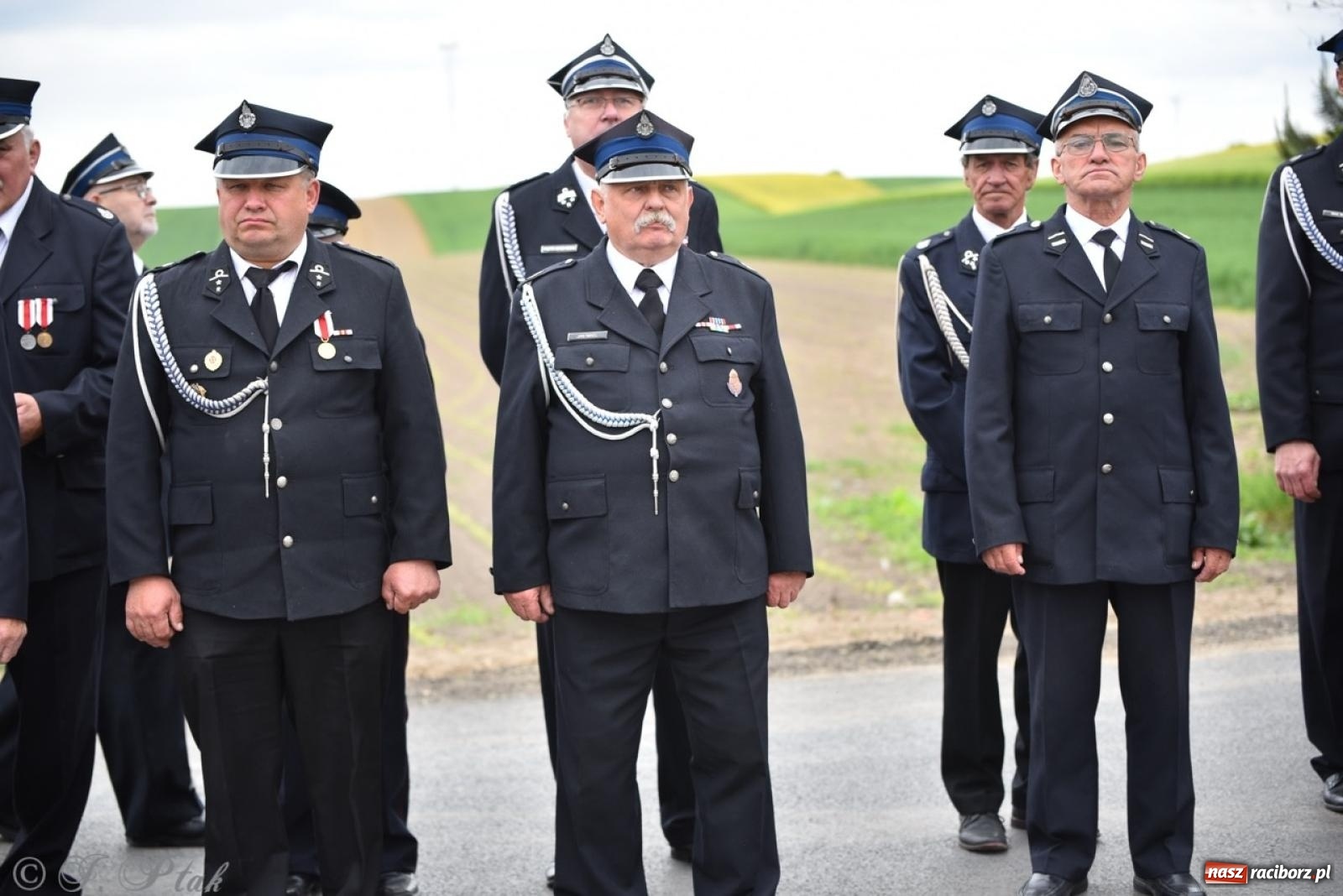 Zdjęcie w galerii na portalu naszraciborz.pl: 100-lecie OSP Gamów. Wręczono odznaczenia i poświęcono tablicę pamiątkową wiadomości z regionu
