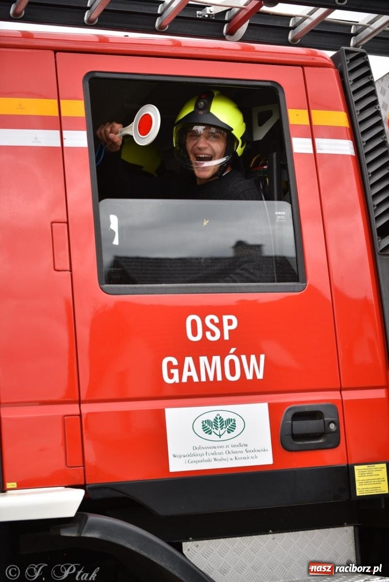 Zdjęcie w galerii na portalu naszraciborz.pl: 100-lecie OSP Gamów. Wręczono odznaczenia i poświęcono tablicę pamiątkową wiadomości z regionu