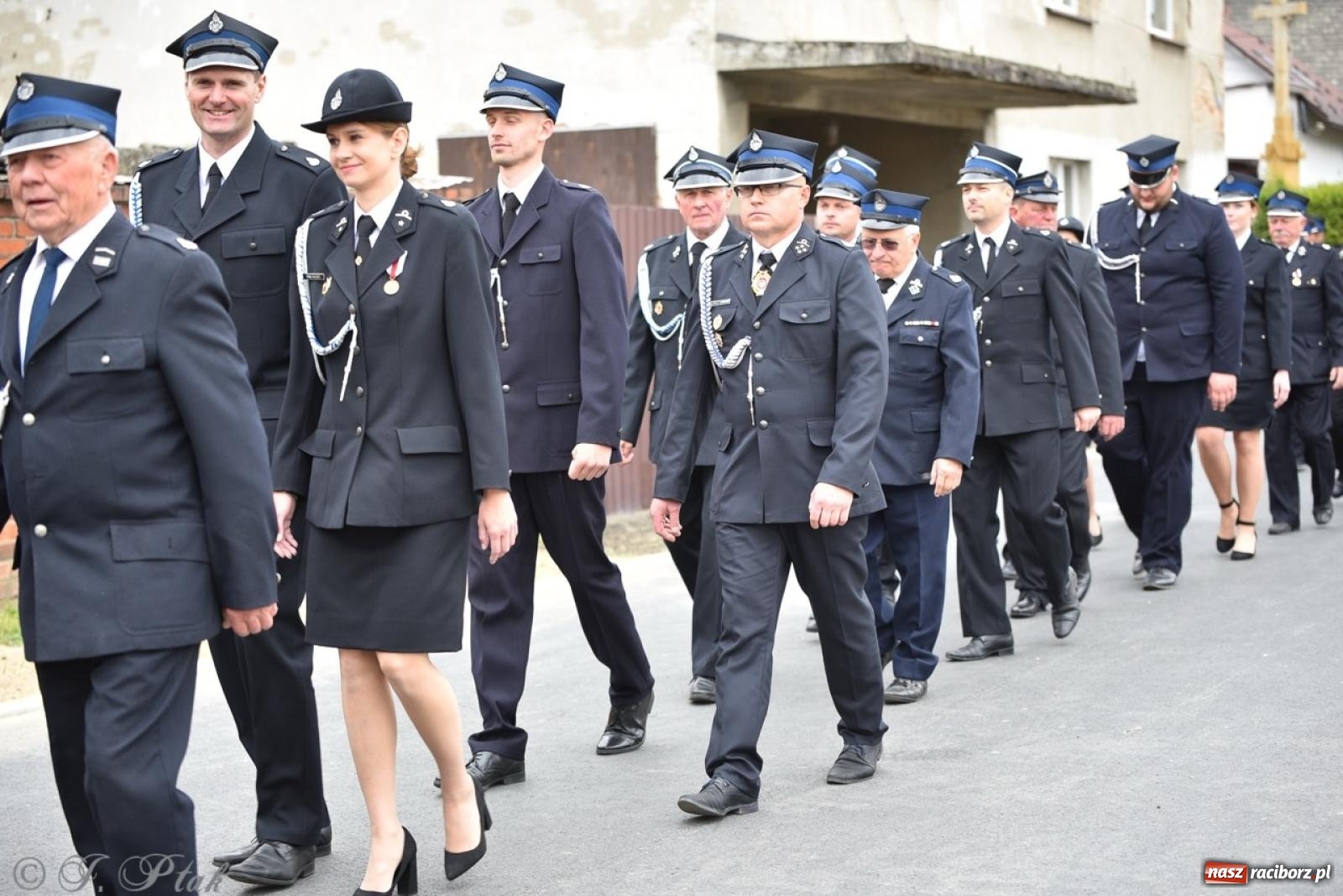 Zdjęcie w galerii na portalu naszraciborz.pl: 100-lecie OSP Gamów. Wręczono odznaczenia i poświęcono tablicę pamiątkową wiadomości z regionu