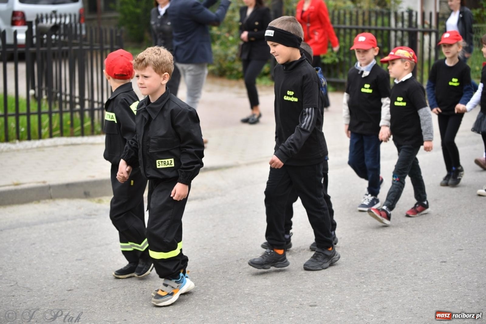 Zdjęcie w galerii na portalu naszraciborz.pl: 100-lecie OSP Gamów. Wręczono odznaczenia i poświęcono tablicę pamiątkową wiadomości z regionu