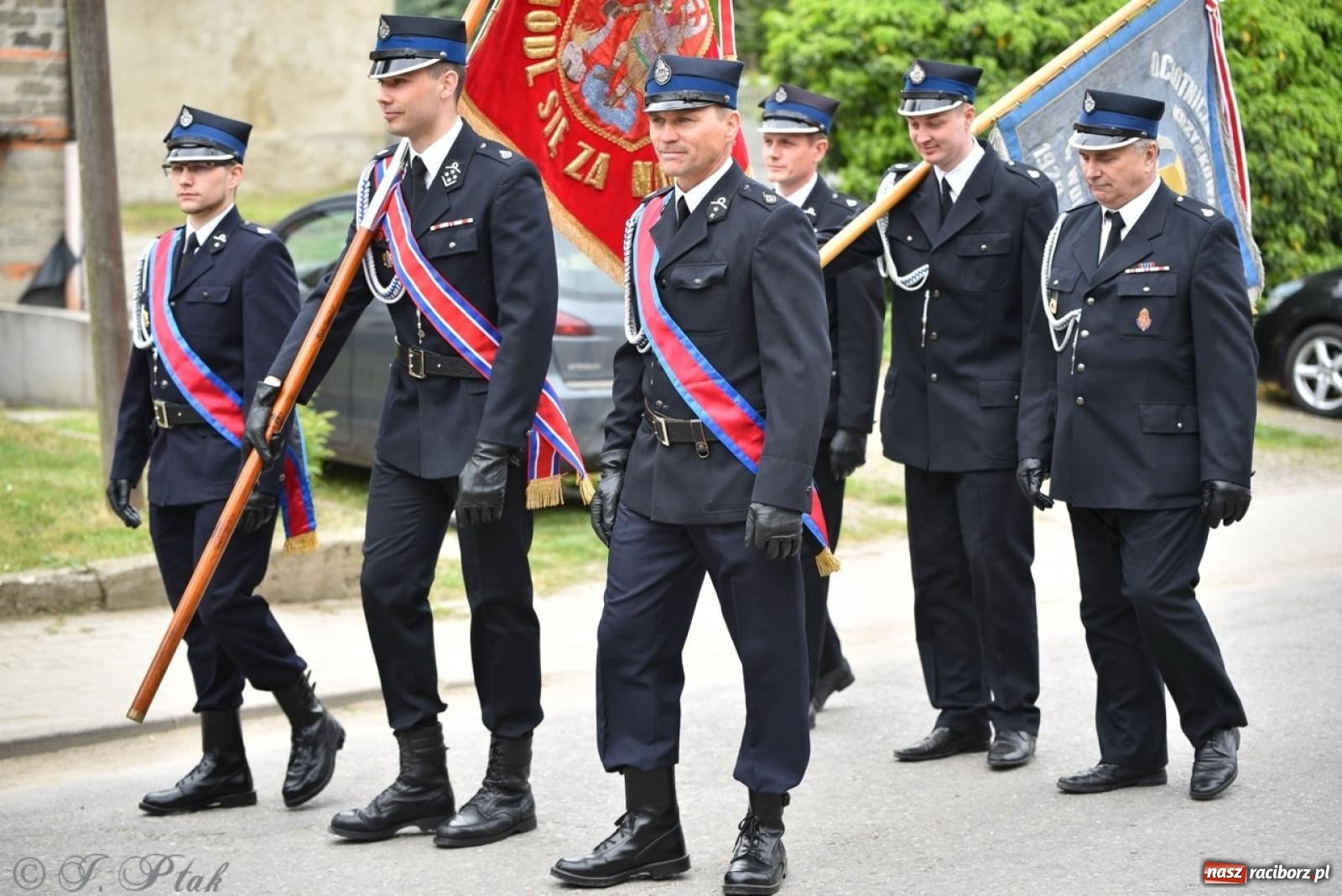Zdjęcie w galerii na portalu naszraciborz.pl: 100-lecie OSP Gamów. Wręczono odznaczenia i poświęcono tablicę pamiątkową wiadomości z regionu