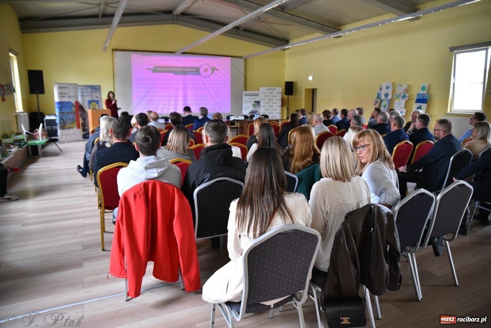 Zdjęcie w galerii na portalu naszraciborz.pl: 20 lat promowania ekologii. Ruszyła Eko-wystawa 2025 ze wsparciem WFOŚiGW w Katowicach wiadomości z regionu