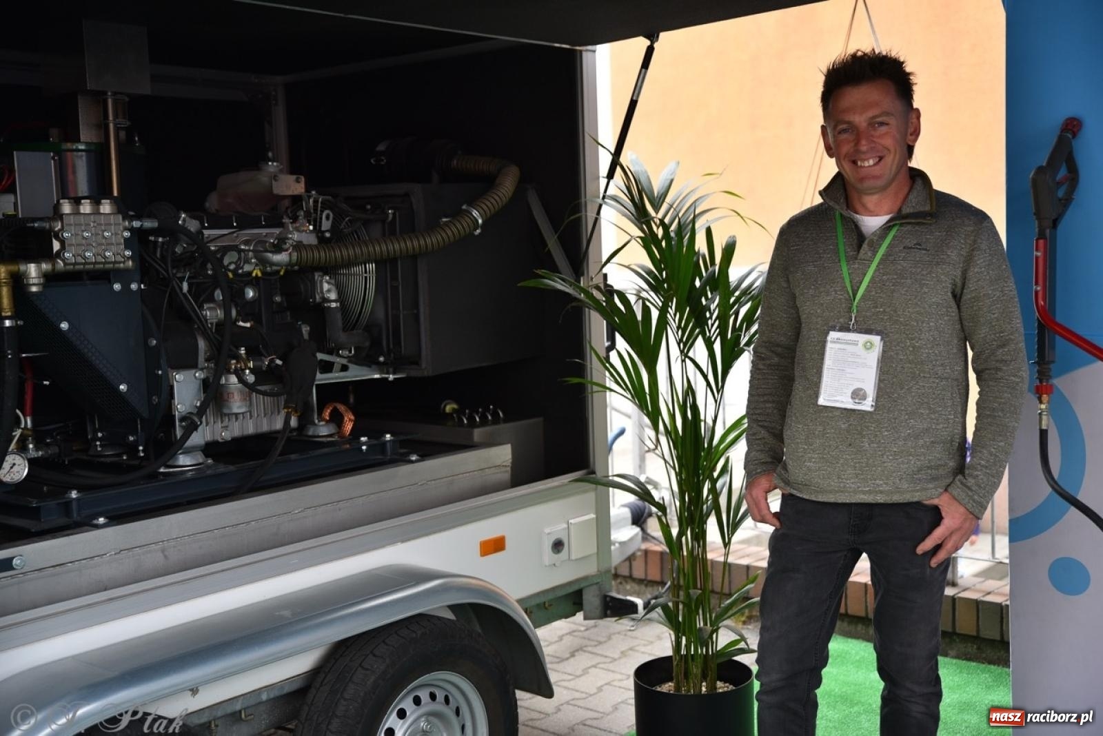 Zdjęcie w galerii na portalu naszraciborz.pl: 20 lat promowania ekologii. Ruszyła Eko-wystawa 2025 ze wsparciem WFOŚiGW w Katowicach wiadomości z regionu