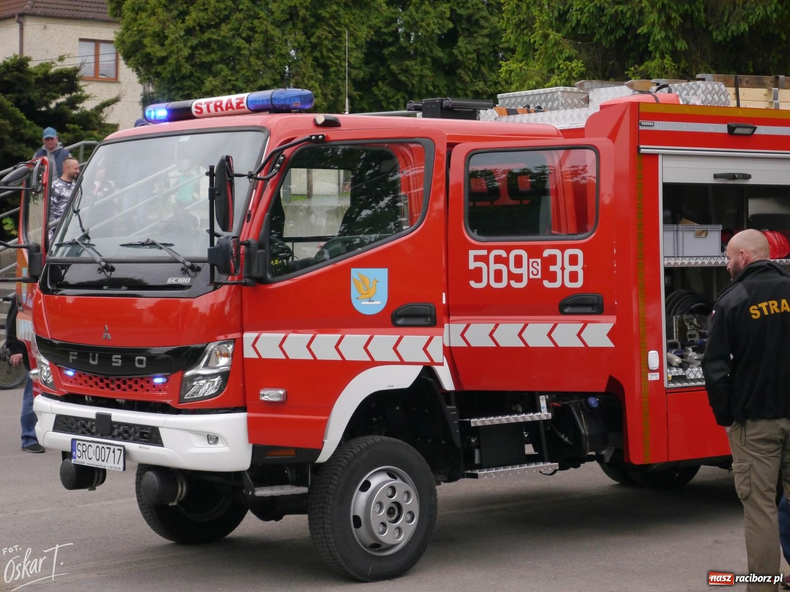 Zdjęcie w galerii na portalu naszraciborz.pl: OSP Kobyla z nowym wozem strażackim wiadomości z regionu