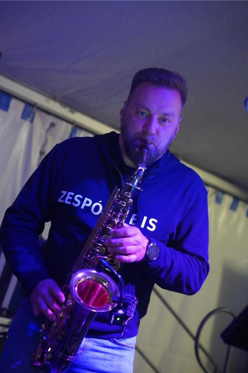 Zdjęcie w galerii na portalu naszraciborz.pl: Zabawa taneczna z zespołem Bis zakończyła obchody 100-lecia OSP Gamów [FOTO] wiadomości z regionu