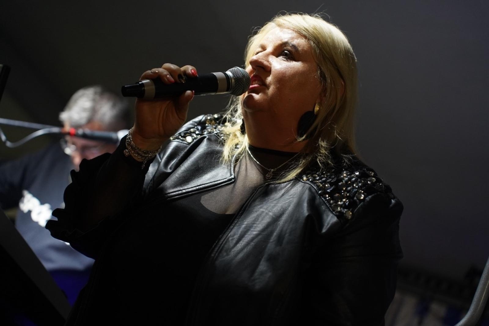 Zdjęcie w galerii na portalu naszraciborz.pl: Zabawa taneczna z zespołem Bis zakończyła obchody 100-lecia OSP Gamów [FOTO] wiadomości z regionu