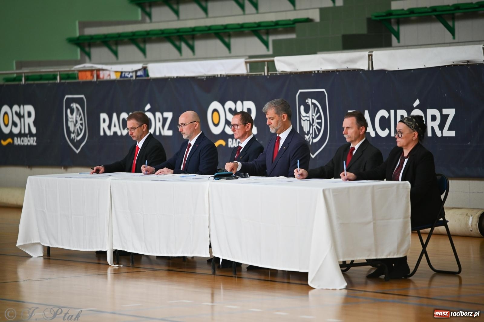 Zdjęcie w galerii na portalu naszraciborz.pl: XVII Otwarte Mistrzostwa Polski Iaido odbyły się w Raciborzu wiadomości z regionu