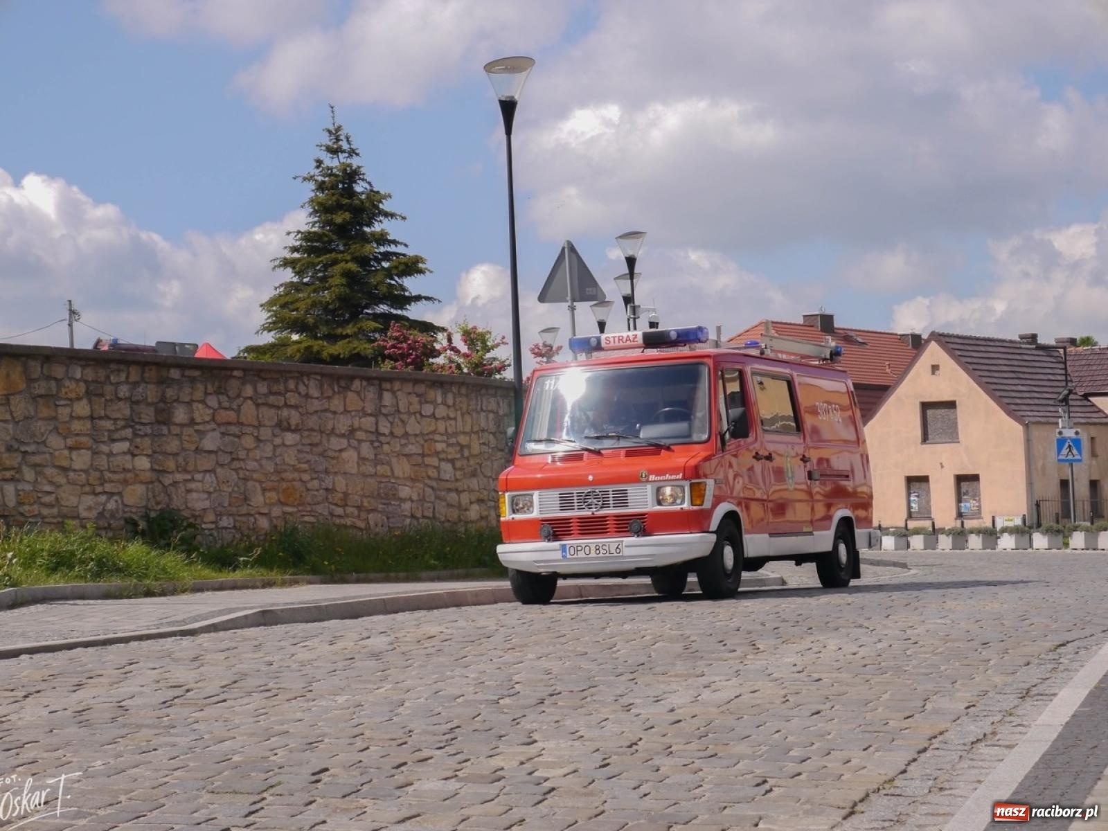 Zdjęcie w galerii na portalu naszraciborz.pl: 27. pielgrzymka strażaków na Górę Świętej Anny z udziałem raciborskich pocztów wiadomości z regionu