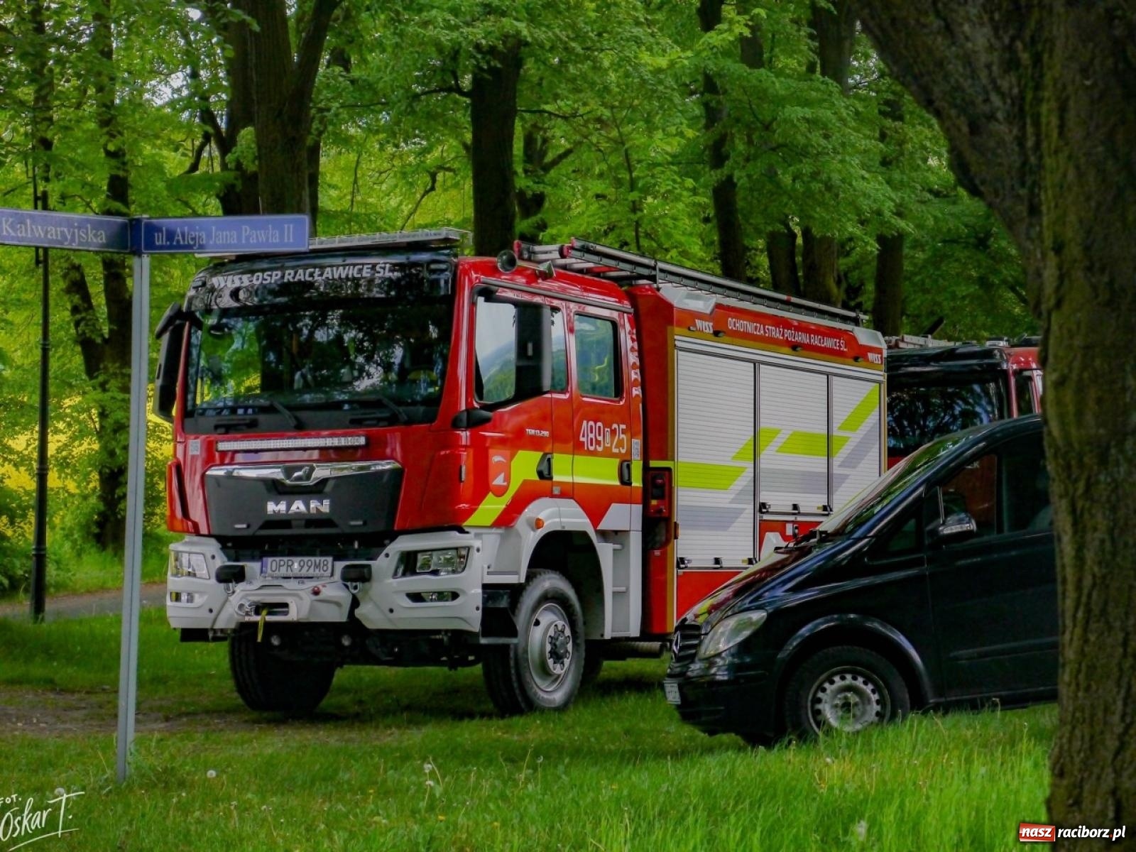 Zdjęcie w galerii na portalu naszraciborz.pl: 27. pielgrzymka strażaków na Górę Świętej Anny z udziałem raciborskich pocztów wiadomości z regionu