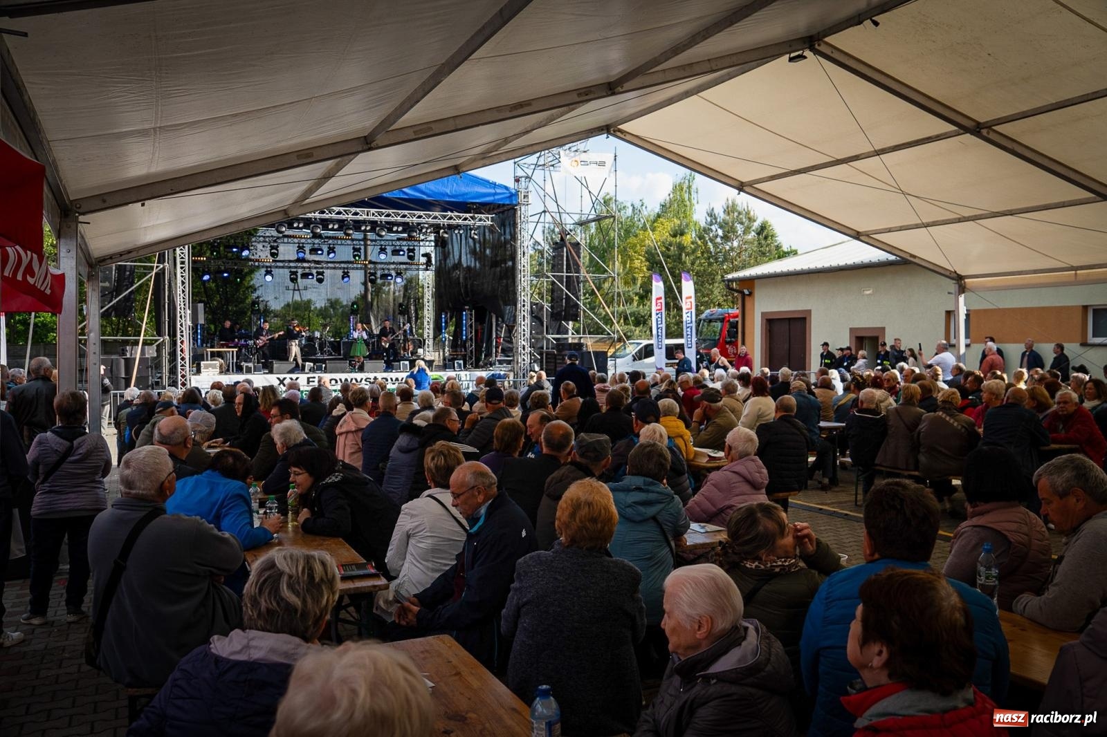 Zdjęcie w galerii na portalu naszraciborz.pl: Drugi dzień Ekowystawy w Pietrowicach Wielkich pełen atrakcji. Na finał zagrał Enej [FOTO i WIDEO] wiadomości z regionu