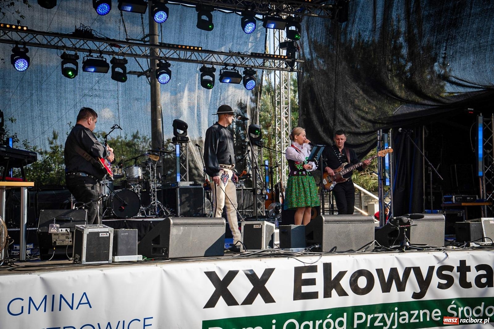 Zdjęcie w galerii na portalu naszraciborz.pl: Drugi dzień Ekowystawy w Pietrowicach Wielkich pełen atrakcji. Na finał zagrał Enej [FOTO i WIDEO] wiadomości z regionu