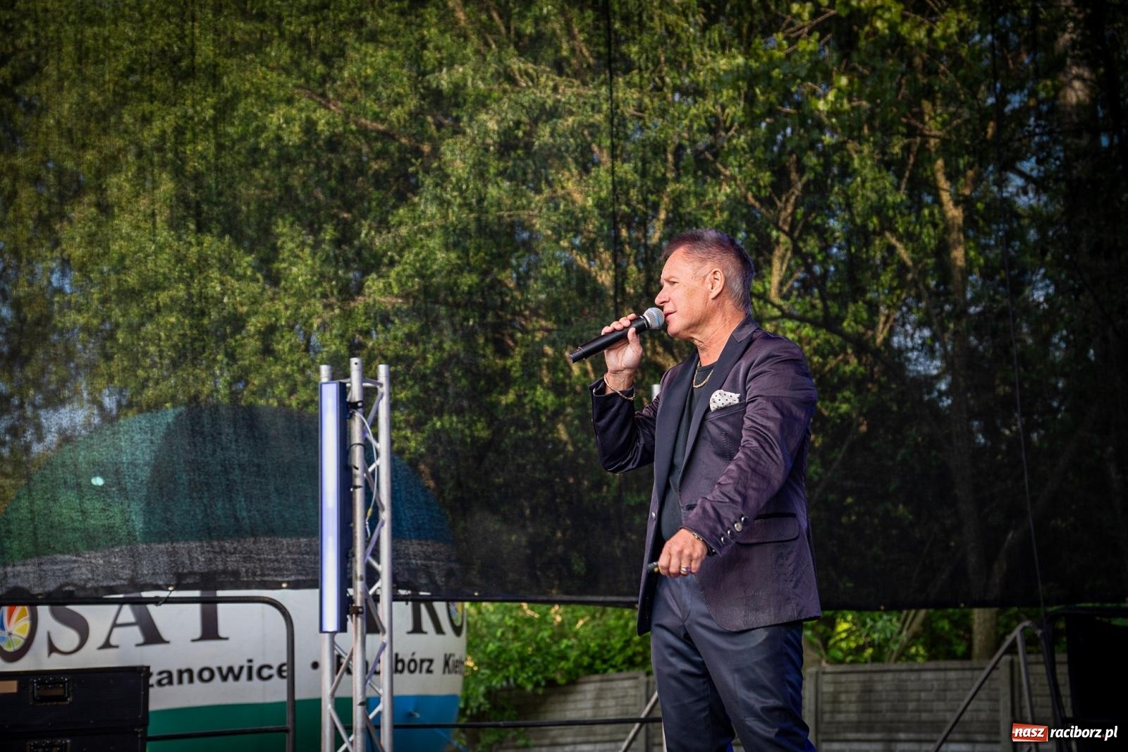 Zdjęcie w galerii na portalu naszraciborz.pl: Drugi dzień Ekowystawy w Pietrowicach Wielkich pełen atrakcji. Na finał zagrał Enej [FOTO i WIDEO] wiadomości z regionu