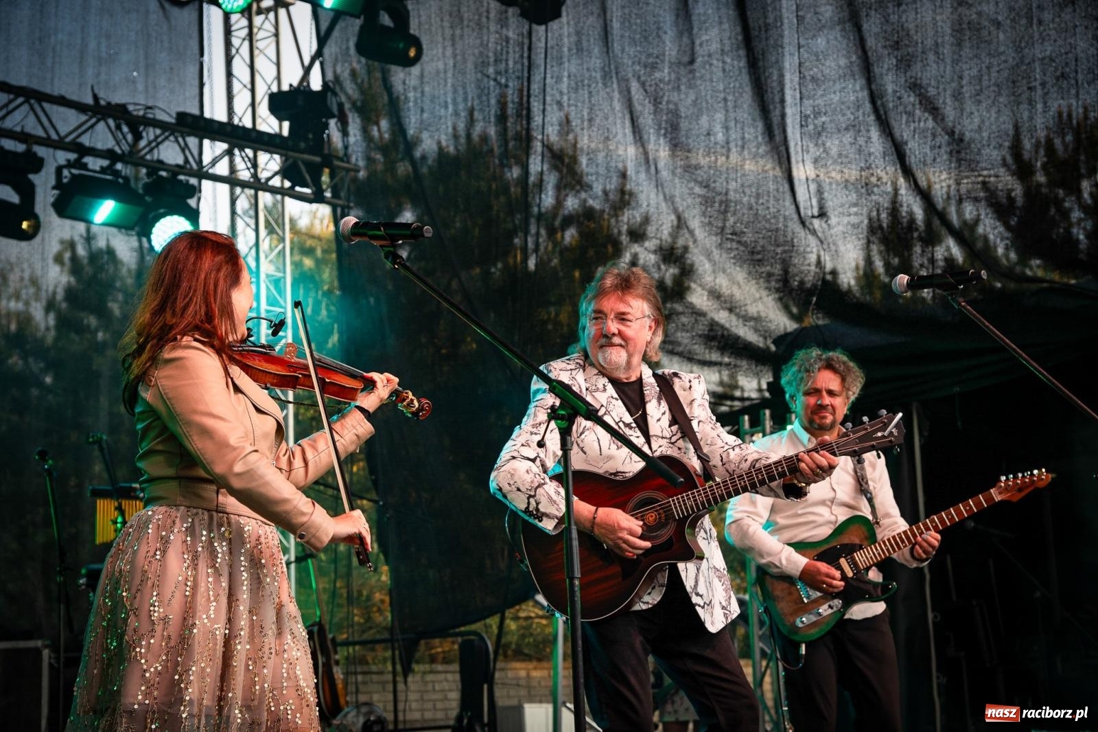 Zdjęcie w galerii na portalu naszraciborz.pl: Drugi dzień Ekowystawy w Pietrowicach Wielkich pełen atrakcji. Na finał zagrał Enej [FOTO i WIDEO] wiadomości z regionu
