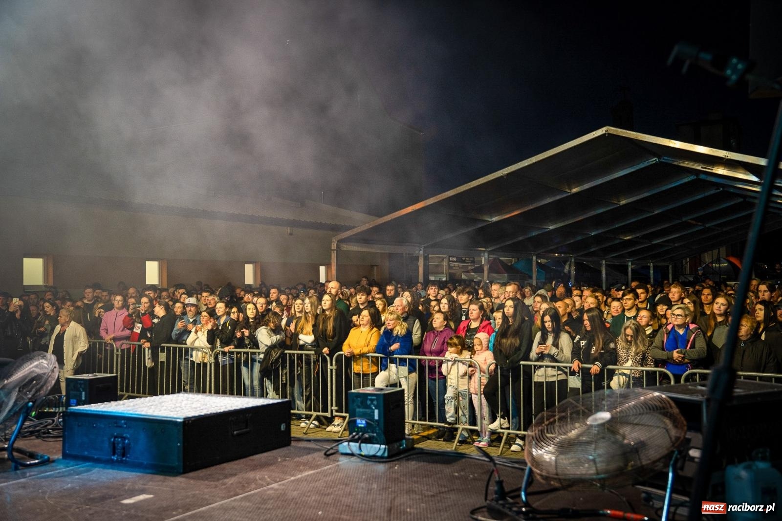 Zdjęcie w galerii na portalu naszraciborz.pl: Drugi dzień Ekowystawy w Pietrowicach Wielkich pełen atrakcji. Na finał zagrał Enej [FOTO i WIDEO] wiadomości z regionu