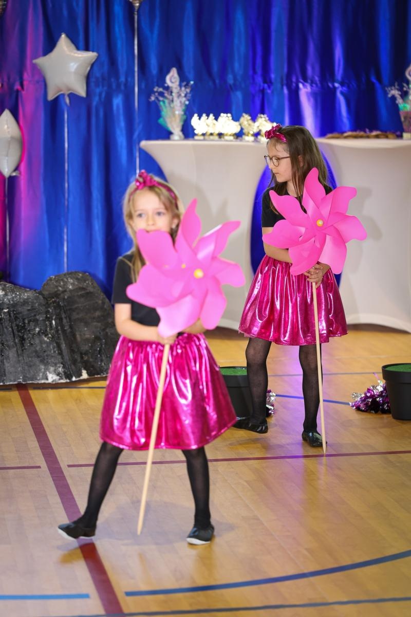 Zdjęcie w galerii na portalu naszraciborz.pl: III Powiatowy Festiwal Taneczny Tańczące Przedszkolaki w Zabełkowie – radość tańca i dziecięcej pasji wiadomości z regionu