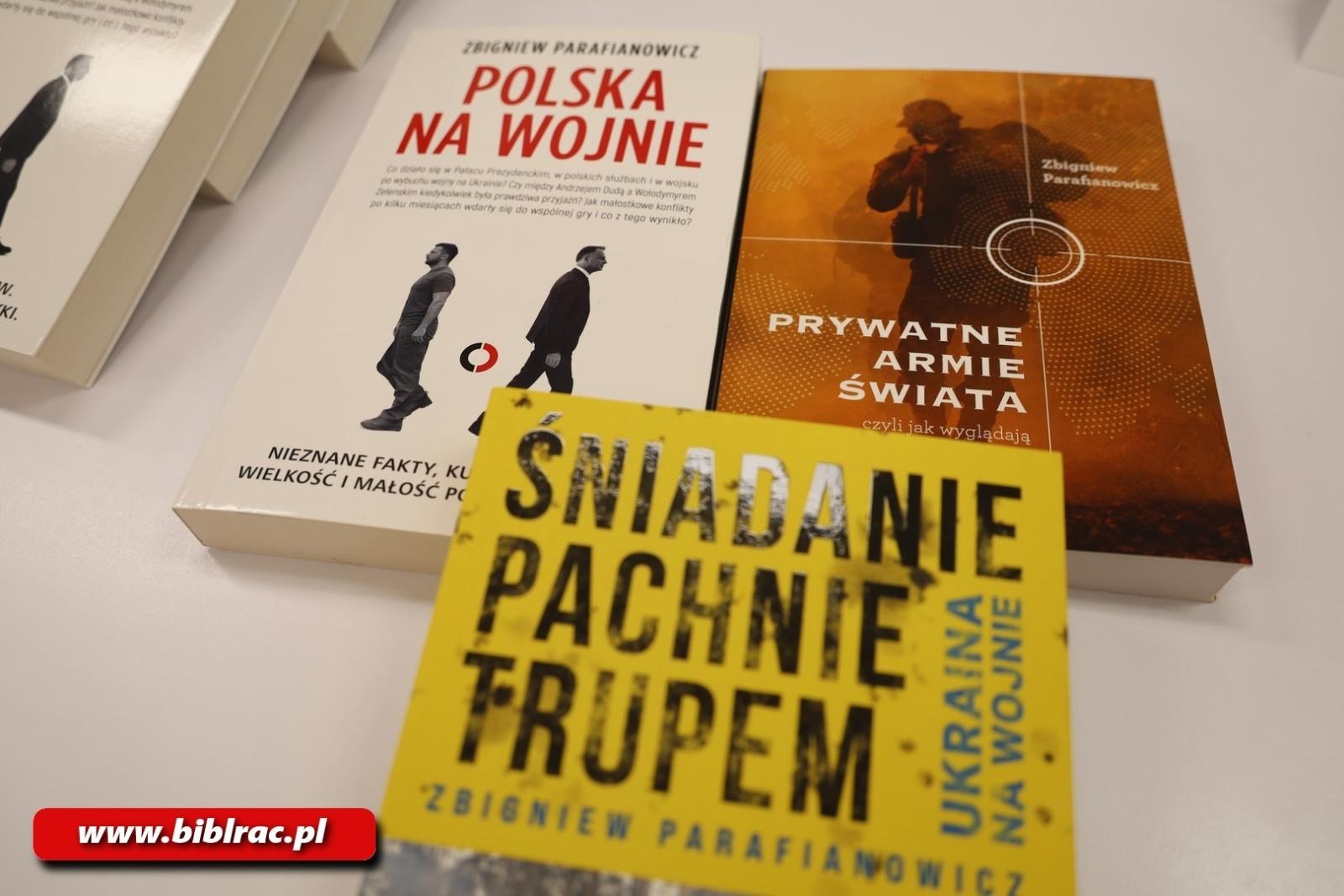 Zdjęcie w galerii na portalu naszraciborz.pl: Wojna za zamkniętymi drzwiami, czyli Zbigniew Parafianowicz w raciborskiej bibliotece wiadomości z regionu