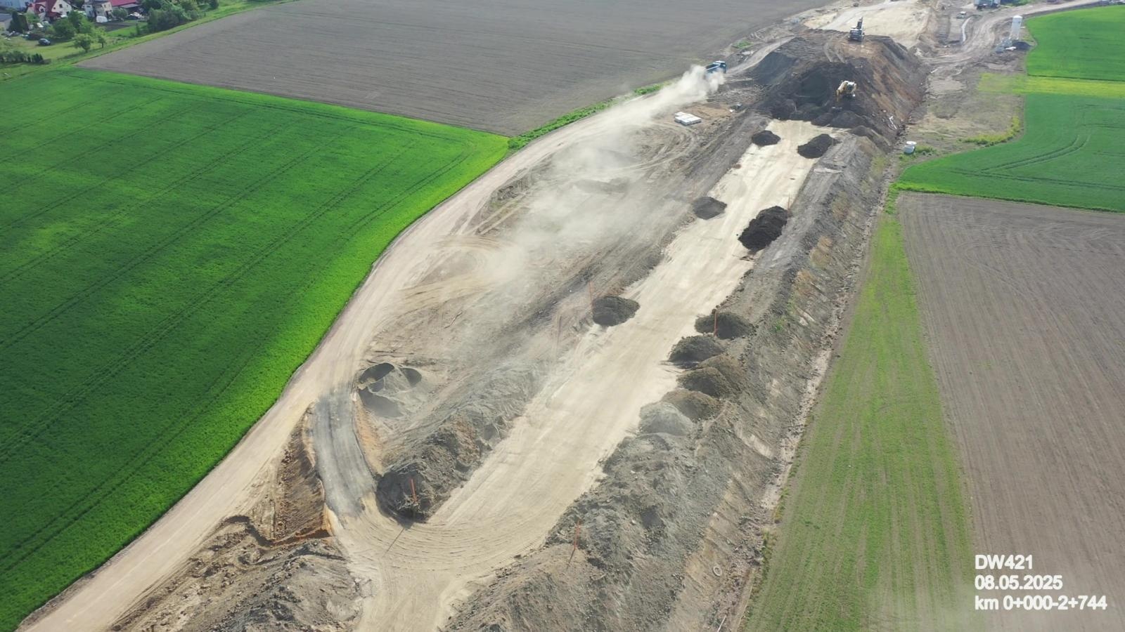 Zdjęcie w galerii na portalu naszraciborz.pl: Nowy most na Odrze pod Raciborzem: inwestycja na półmetku. Przeprawa gotowa w 2027 roku wiadomości z regionu