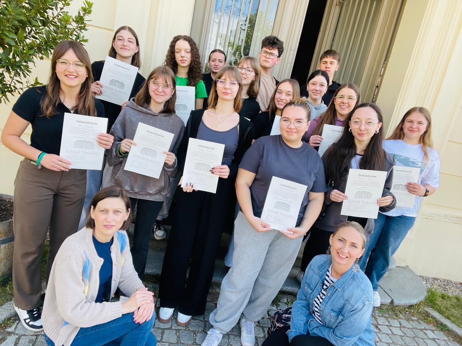 Zdjęcie w galerii na portalu naszraciborz.pl: Uczniowie Ekonomika w międzynarodowym projekcie zawodowo-językowym z młodzieżą z Niemiec wiadomości z regionu
