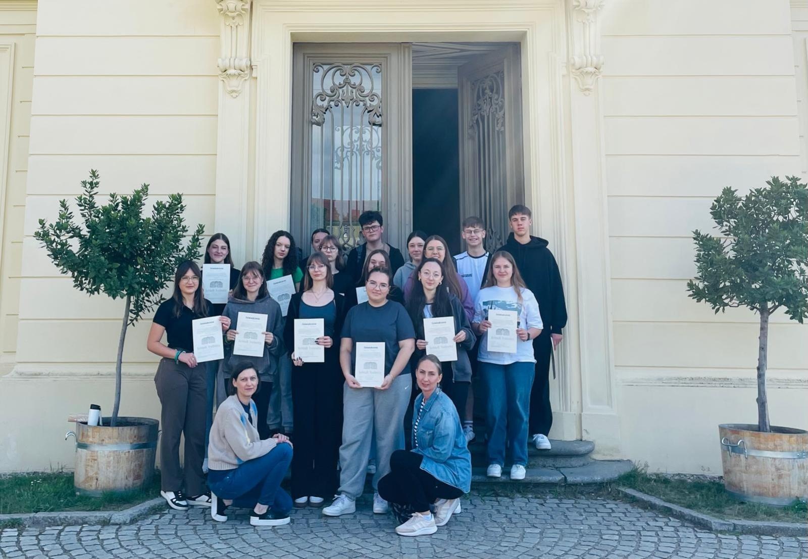 Zdjęcie w galerii na portalu naszraciborz.pl: Uczniowie Ekonomika w międzynarodowym projekcie zawodowo-językowym z młodzieżą z Niemiec wiadomości z regionu