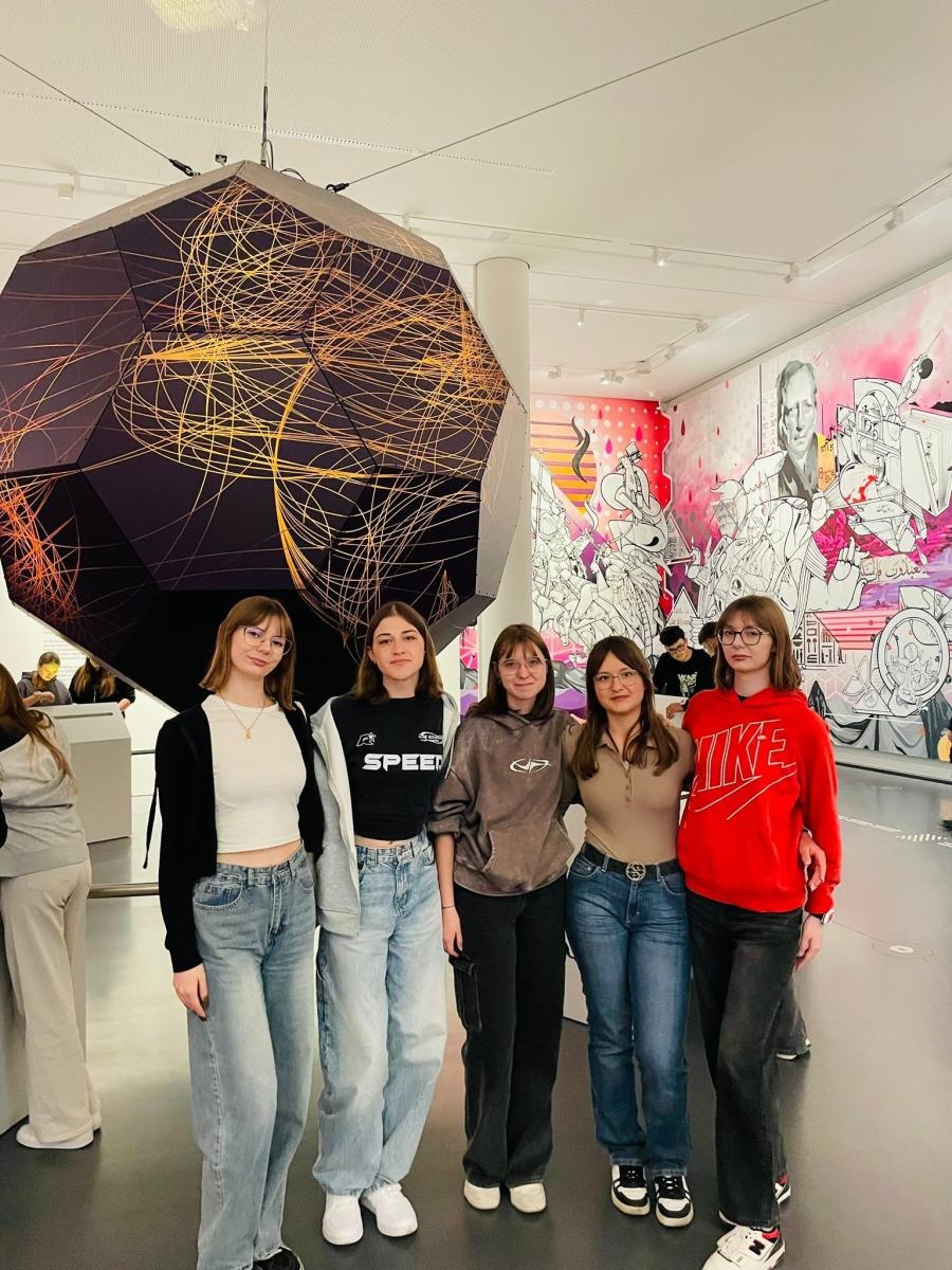 Zdjęcie w galerii na portalu naszraciborz.pl: Uczniowie Ekonomika w międzynarodowym projekcie zawodowo-językowym z młodzieżą z Niemiec wiadomości z regionu