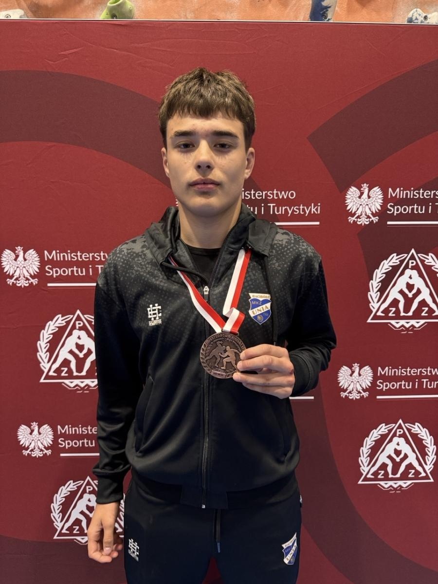 Zdjęcie w galerii na portalu naszraciborz.pl: Zapaśnicy MKZ Unia Racibórz zdominowali Mistrzostwa Polski U15 – 5 medali i tytuł najlepszego klubu w kraju wiadomości z regionu