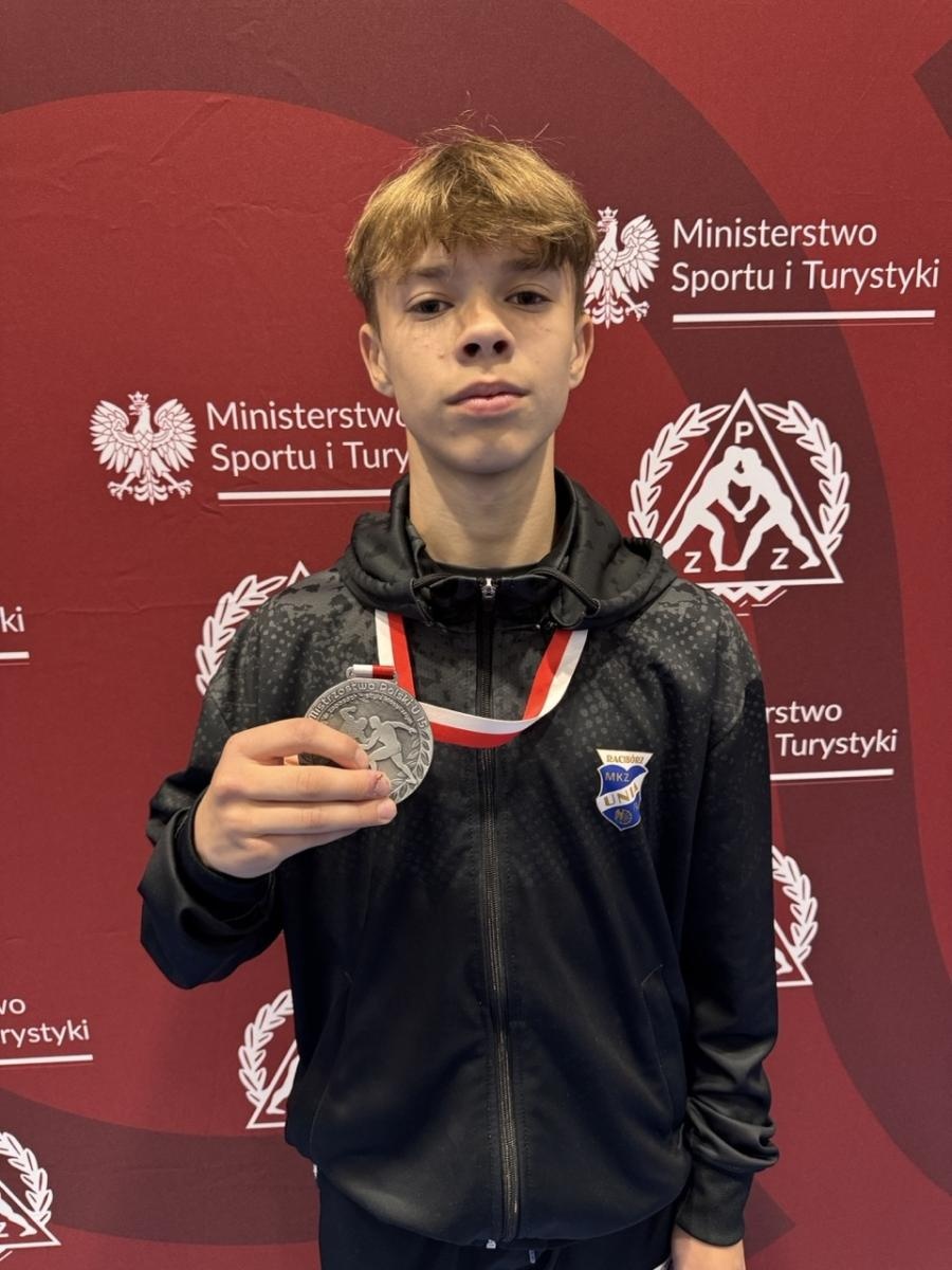 Zdjęcie w galerii na portalu naszraciborz.pl: Zapaśnicy MKZ Unia Racibórz zdominowali Mistrzostwa Polski U15 – 5 medali i tytuł najlepszego klubu w kraju wiadomości z regionu