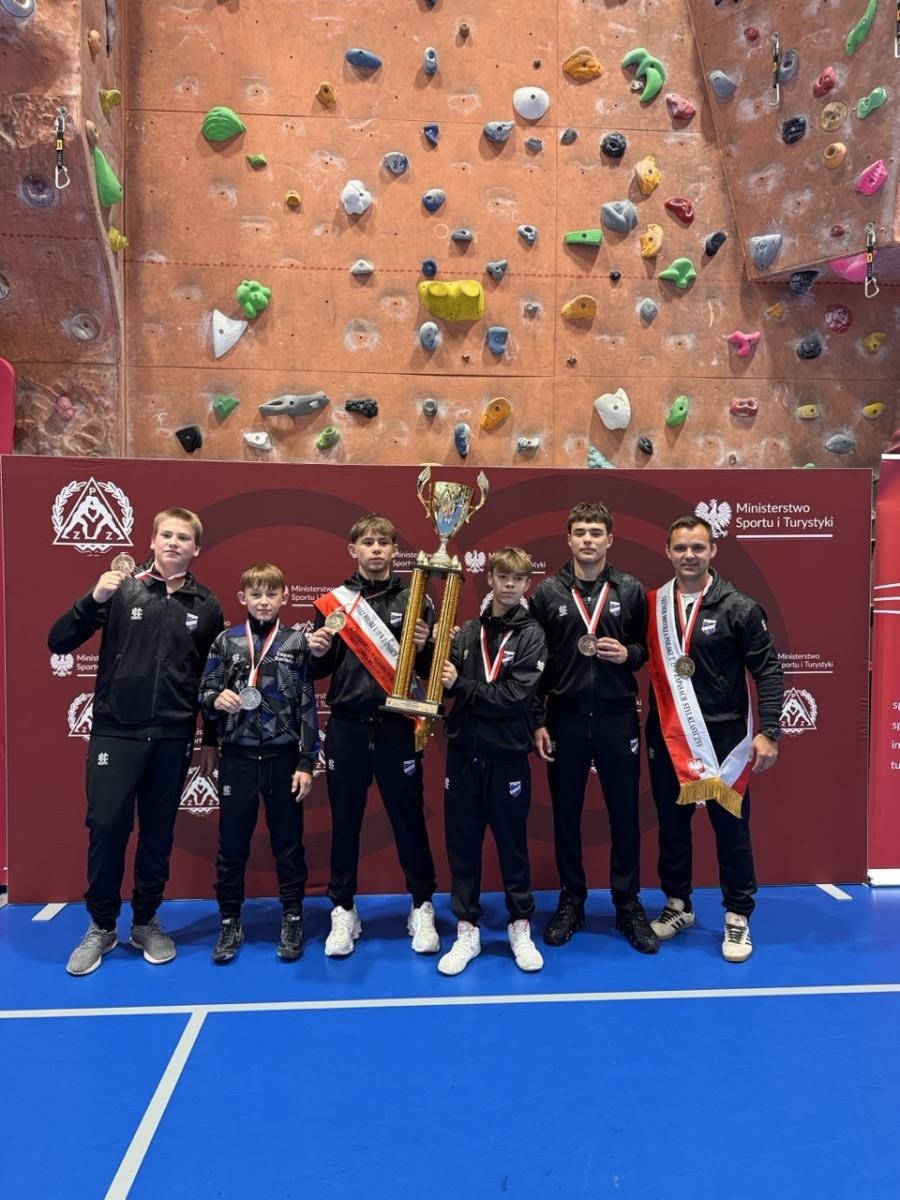 Zdjęcie w galerii na portalu naszraciborz.pl: Zapaśnicy MKZ Unia Racibórz zdominowali Mistrzostwa Polski U15 – 5 medali i tytuł najlepszego klubu w kraju wiadomości z regionu