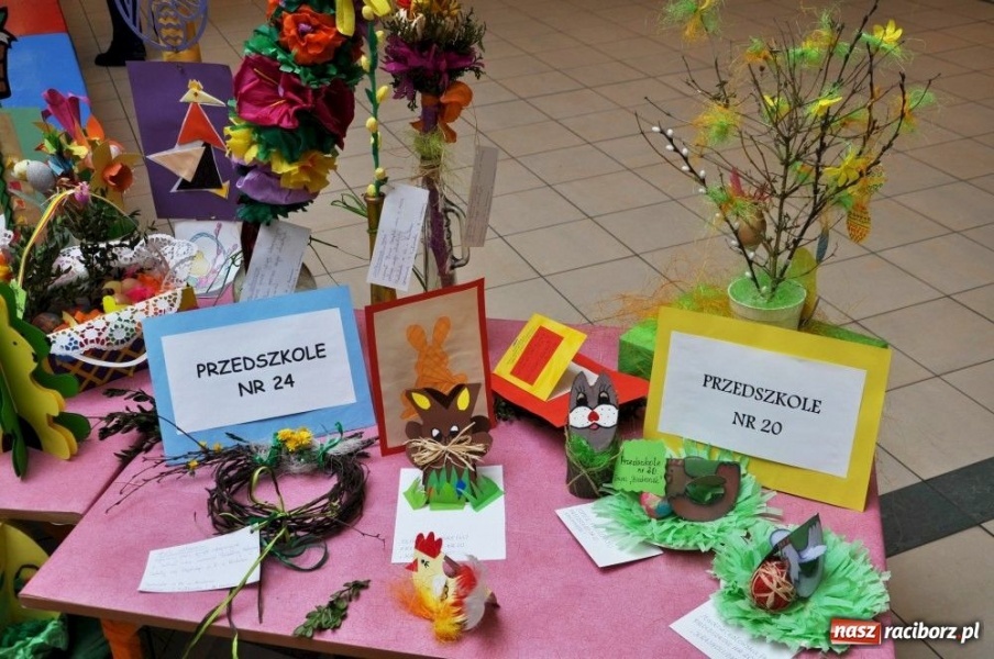 Zdjęcie w galerii na portalu naszraciborz.pl: Promują młode talenty wiadomości z regionu