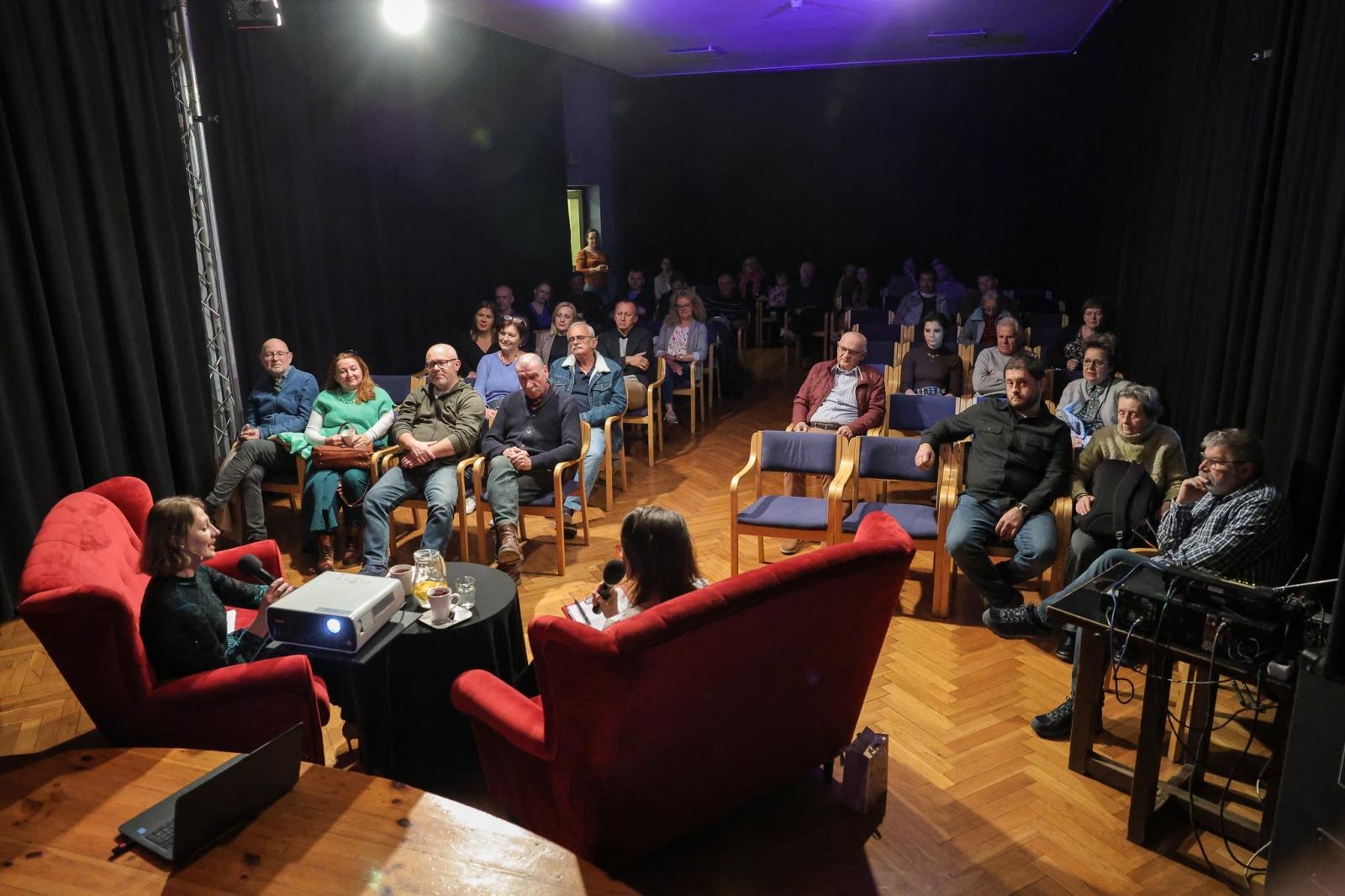 Zdjęcie w galerii na portalu naszraciborz.pl: Arkana pracy miejskiej konserwator zabytków. Za nami spotkanie W PUNKT z Marią Olejarnik wiadomości z regionu