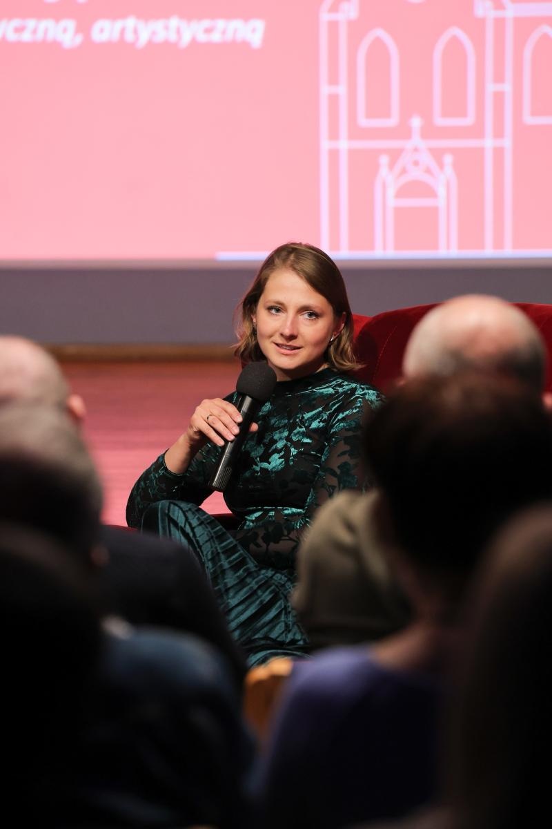 Zdjęcie w galerii na portalu naszraciborz.pl: Arkana pracy miejskiej konserwator zabytków. Za nami spotkanie W PUNKT z Marią Olejarnik wiadomości z regionu