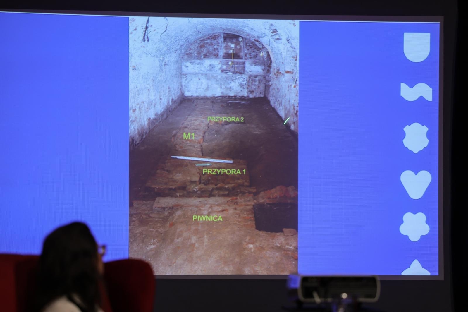 Zdjęcie w galerii na portalu naszraciborz.pl: Arkana pracy miejskiej konserwator zabytków. Za nami spotkanie W PUNKT z Marią Olejarnik wiadomości z regionu