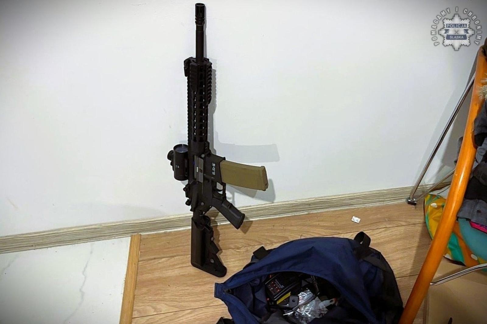 Zdjęcie w galerii na portalu naszraciborz.pl: Śląska policja rozbiła gang działający na międzynarodową skalę wiadomości z regionu