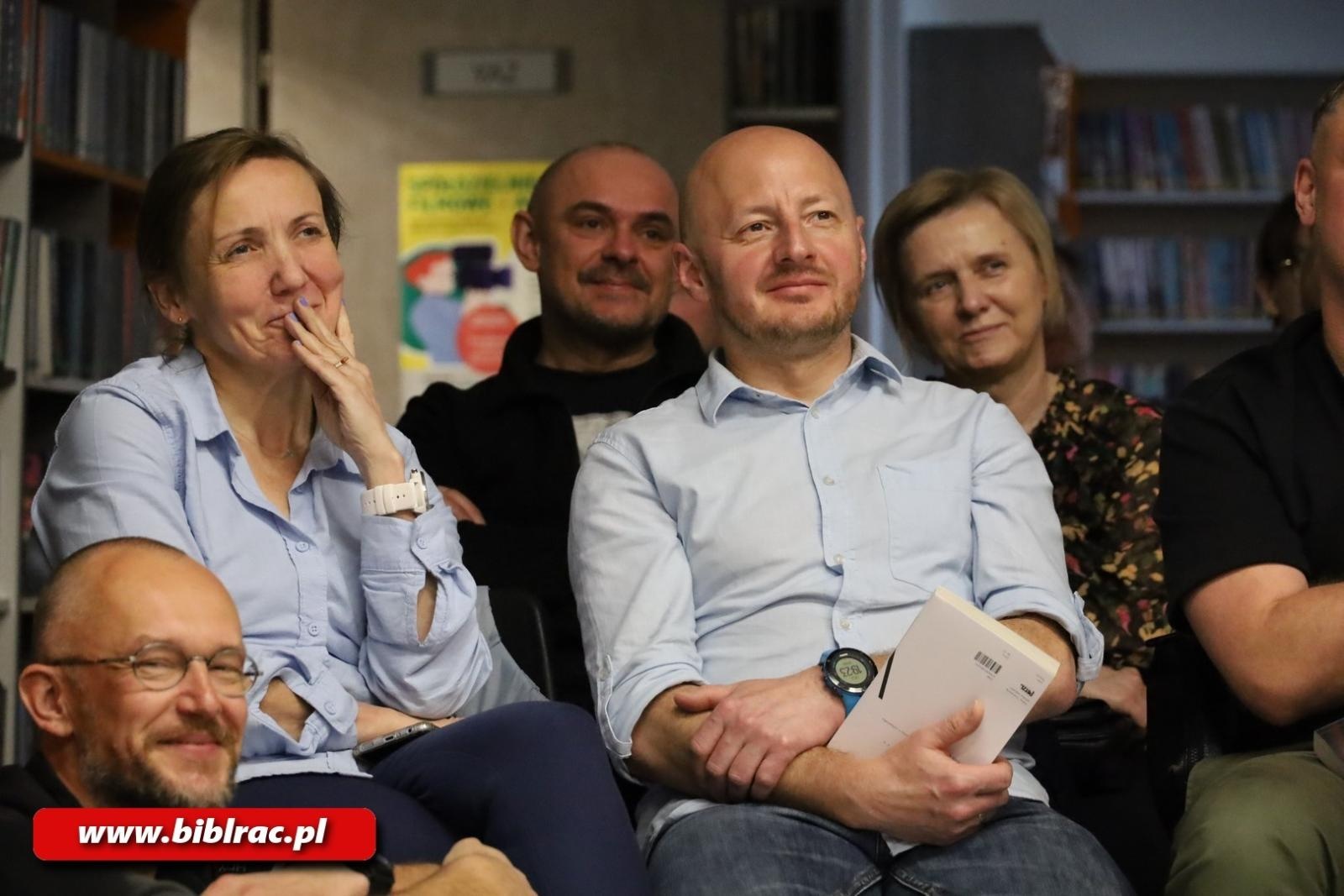 Zdjęcie w galerii na portalu naszraciborz.pl: Nie jestem legendą, jestem szczęściarzem! Krzysztof Wielicki w raciborskiej bibliotece wiadomości z regionu