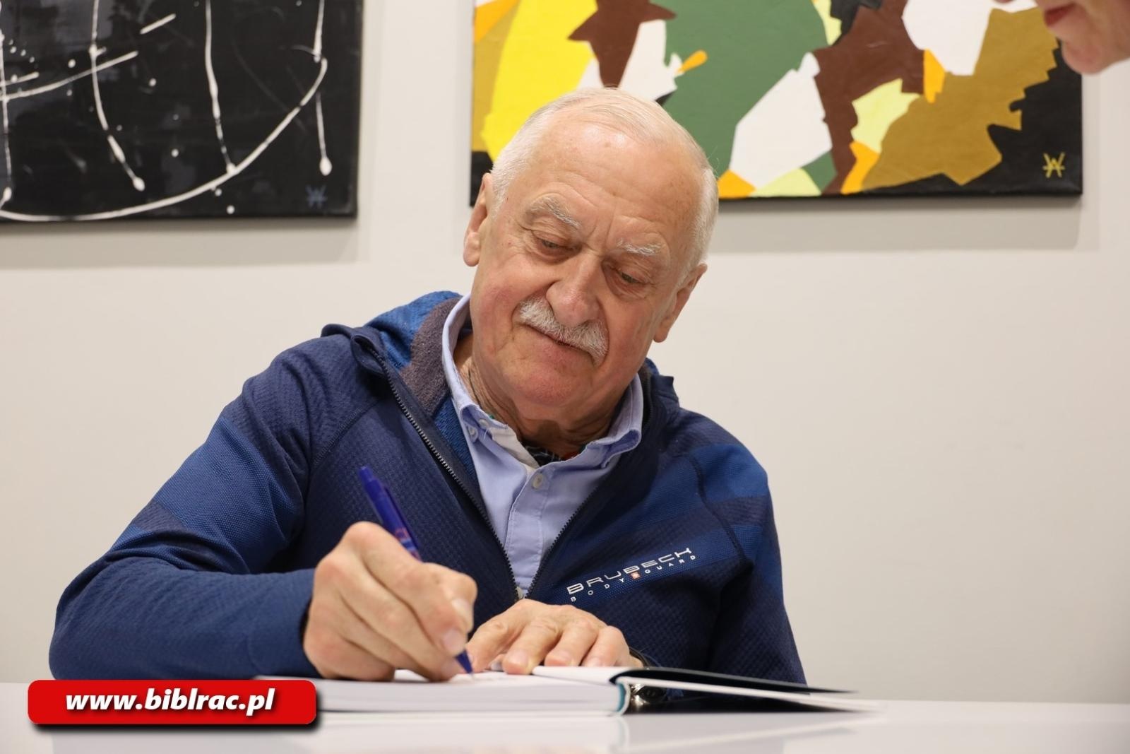 Zdjęcie w galerii na portalu naszraciborz.pl: Nie jestem legendą, jestem szczęściarzem! Krzysztof Wielicki w raciborskiej bibliotece wiadomości z regionu