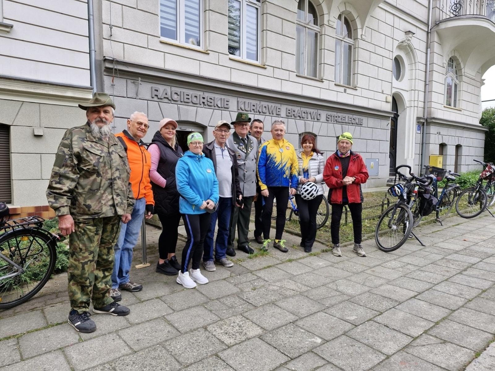 Zdjęcie w galerii na portalu naszraciborz.pl: Rodzinny Rajd Rowerowy z historią i sportową rywalizacją wiadomości z regionu