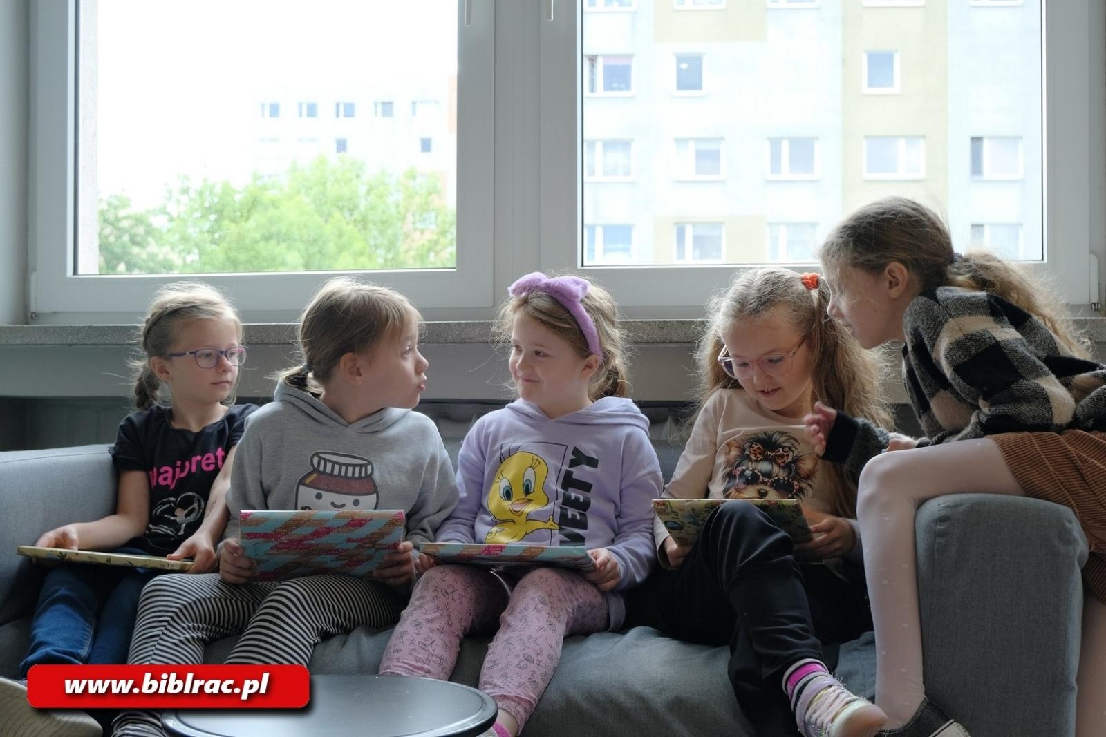 Zdjęcie w galerii na portalu naszraciborz.pl: Tydzień Bibliotek w filiach – inspirująco, twórczo i zaskakująco! wiadomości z regionu