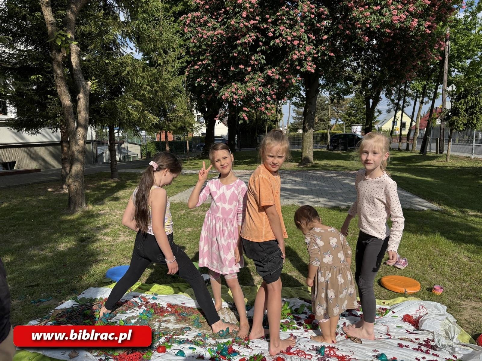 Zdjęcie w galerii na portalu naszraciborz.pl: Tydzień Bibliotek w filiach – inspirująco, twórczo i zaskakująco! wiadomości z regionu