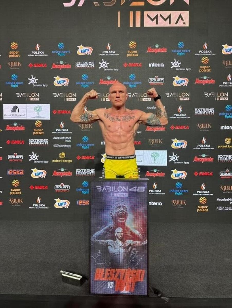 Zdjęcie w galerii na portalu naszraciborz.pl: Kamil Woźny z Łamatora Racibórz powalczy na gali Babilon MMA 52 wiadomości z regionu
