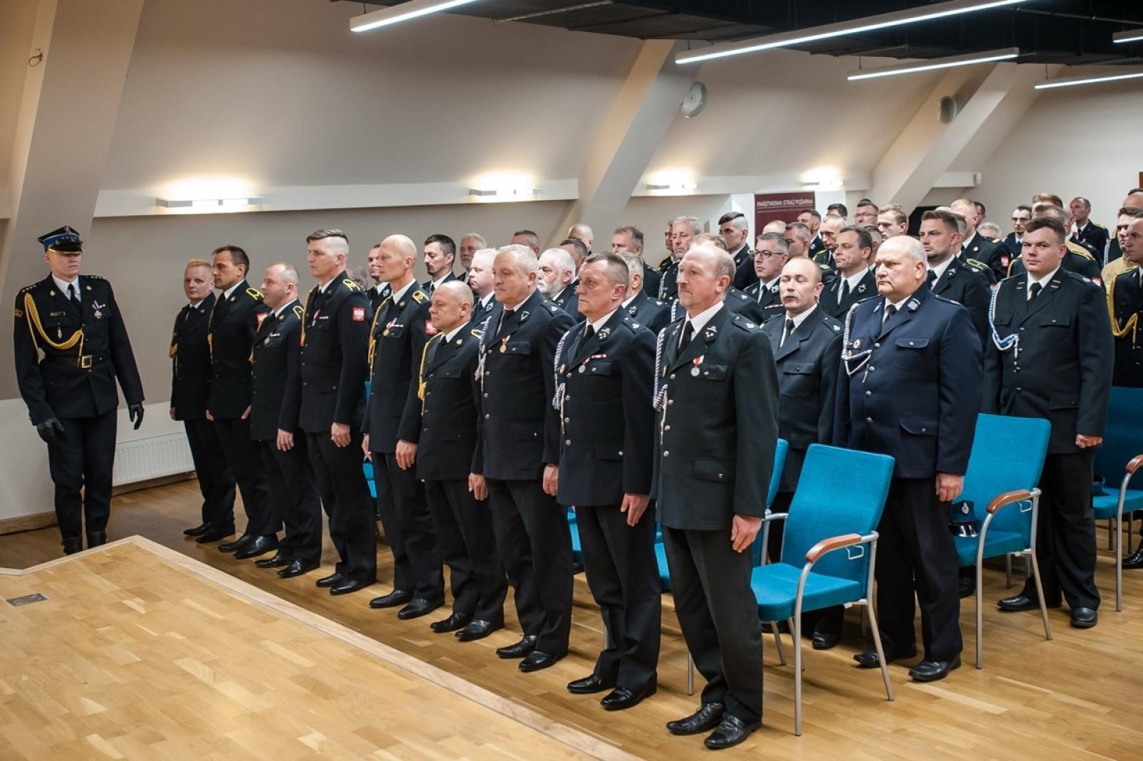 Zdjęcie w galerii na portalu naszraciborz.pl: Uroczystość z okazji Dnia Strażaka na Zamku Piastowskim [FOTO i WIDEO] wiadomości z regionu